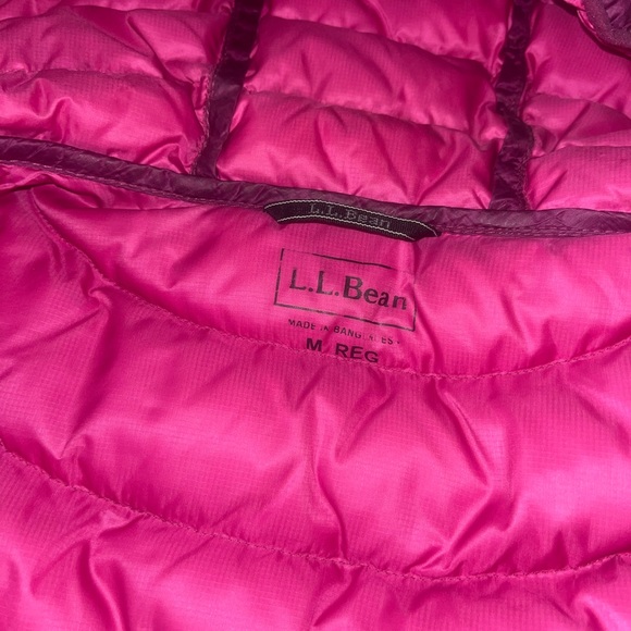 LL Bean Puffer Jacket - Picture 6 of 7